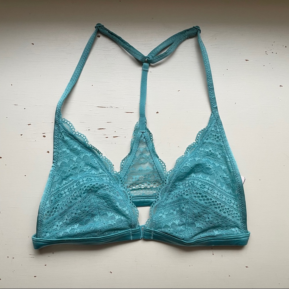 Victoria's Secret Lace Front-Close Bralette XS